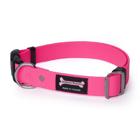 Smoochy Poochy Hot Pink Polyvinyl Collar for Dogs